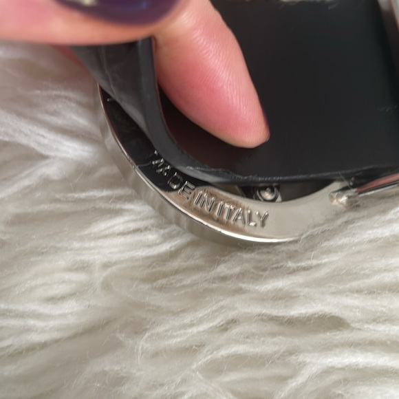 Valentino Crocodile V Logo Belt - Picture 7 of 11